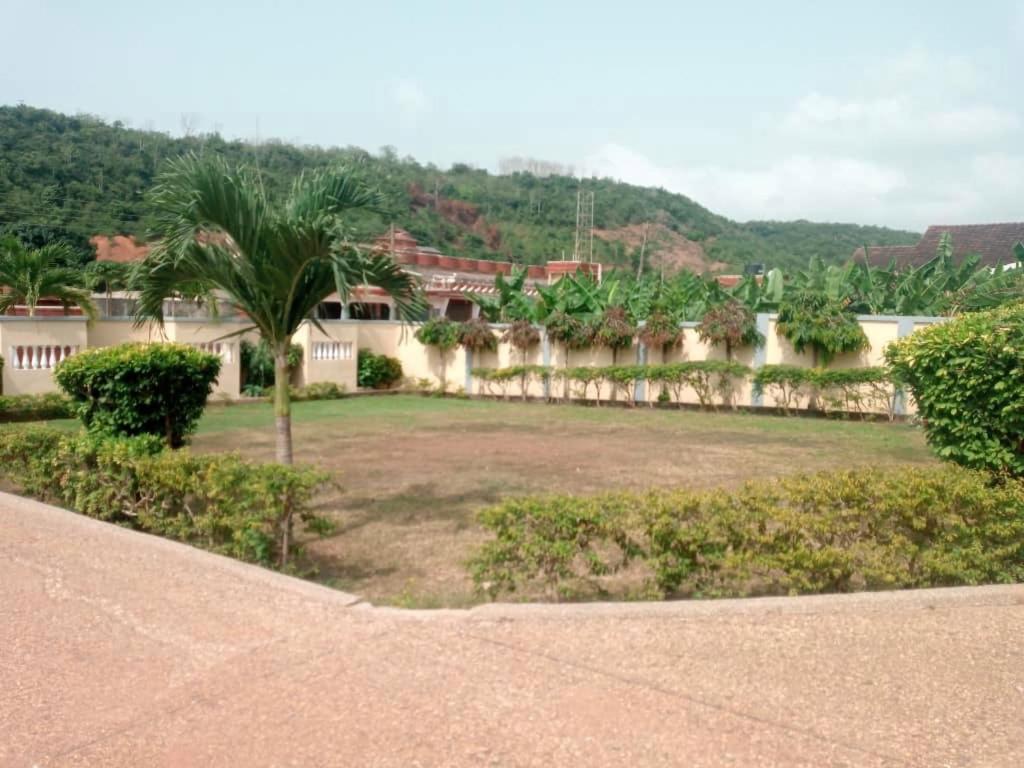 Jackson Guesthouse Anomabo Anomabu Luaran gambar