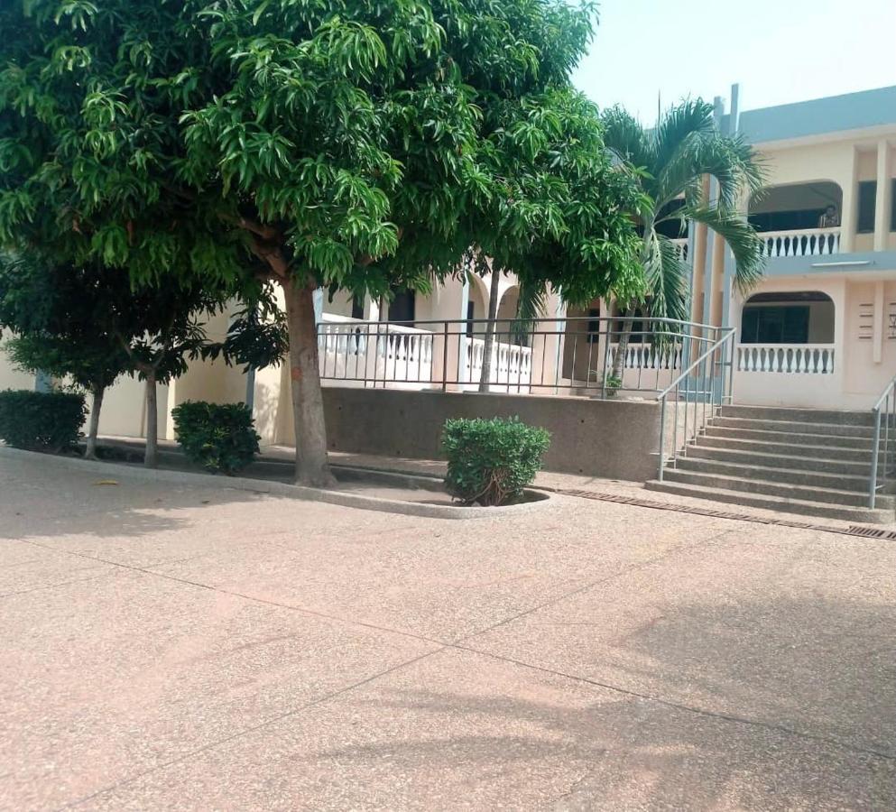 Jackson Guesthouse Anomabo Anomabu Luaran gambar